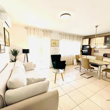 Sirius Appartement Podstrana
