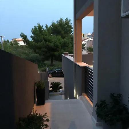 Sirius * Podstrana