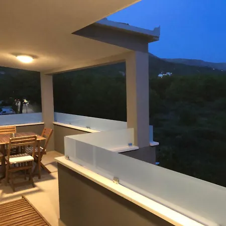 Apartment Sirius Podstrana