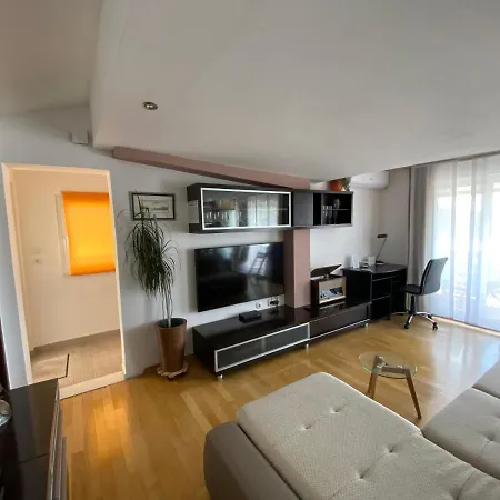 Sirius Apartment